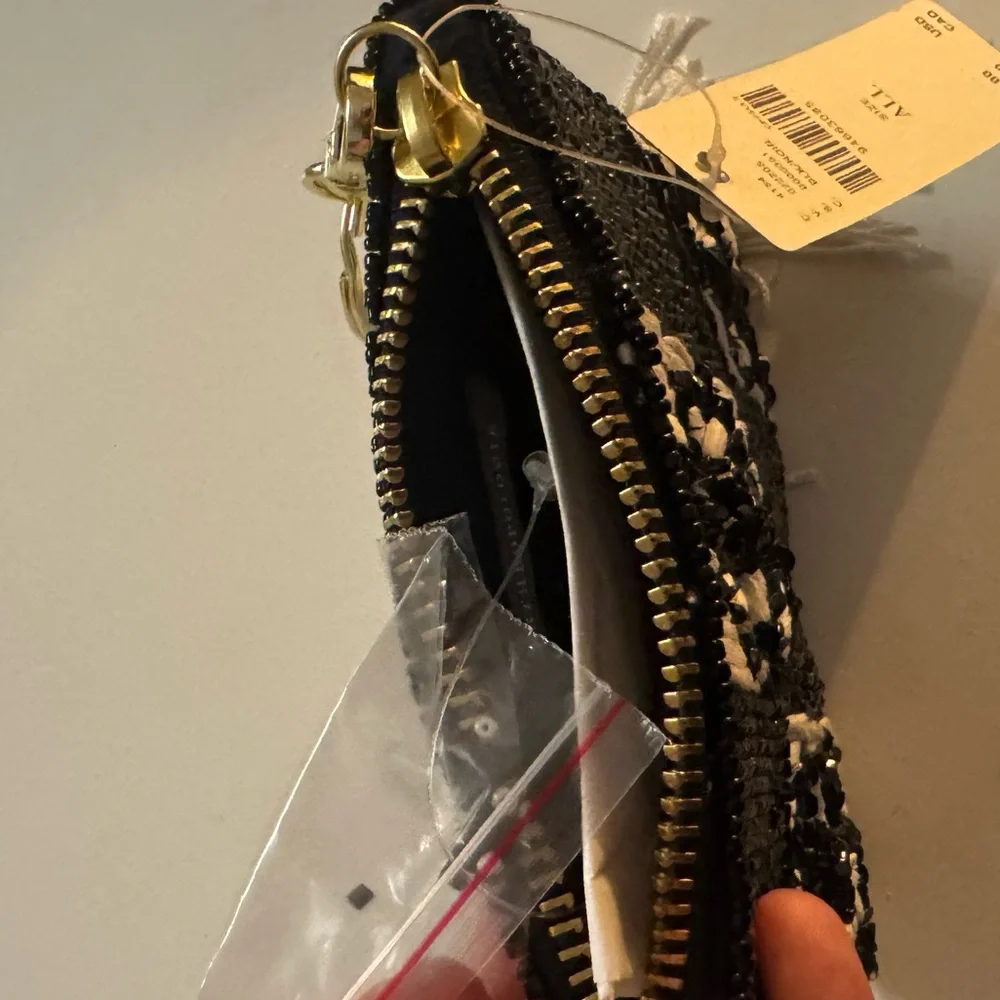 Anthropologie Black and White Beaded Wristlet - Picture 4 of 7